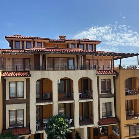 Apartman студио марина вил *
