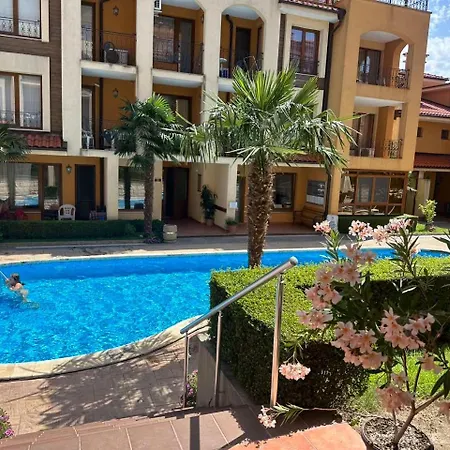 Apartman студио марина вил Szveti Vlasz