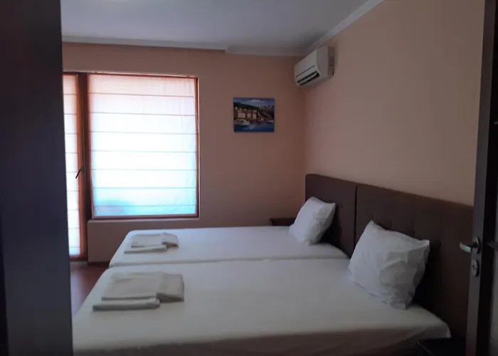 студио марина вил Apartman